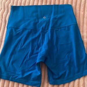 Lululemon align shorts 6 inch Size 8 Blue